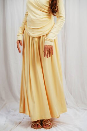Alternative view of Airelle Set-(Butter yellow)